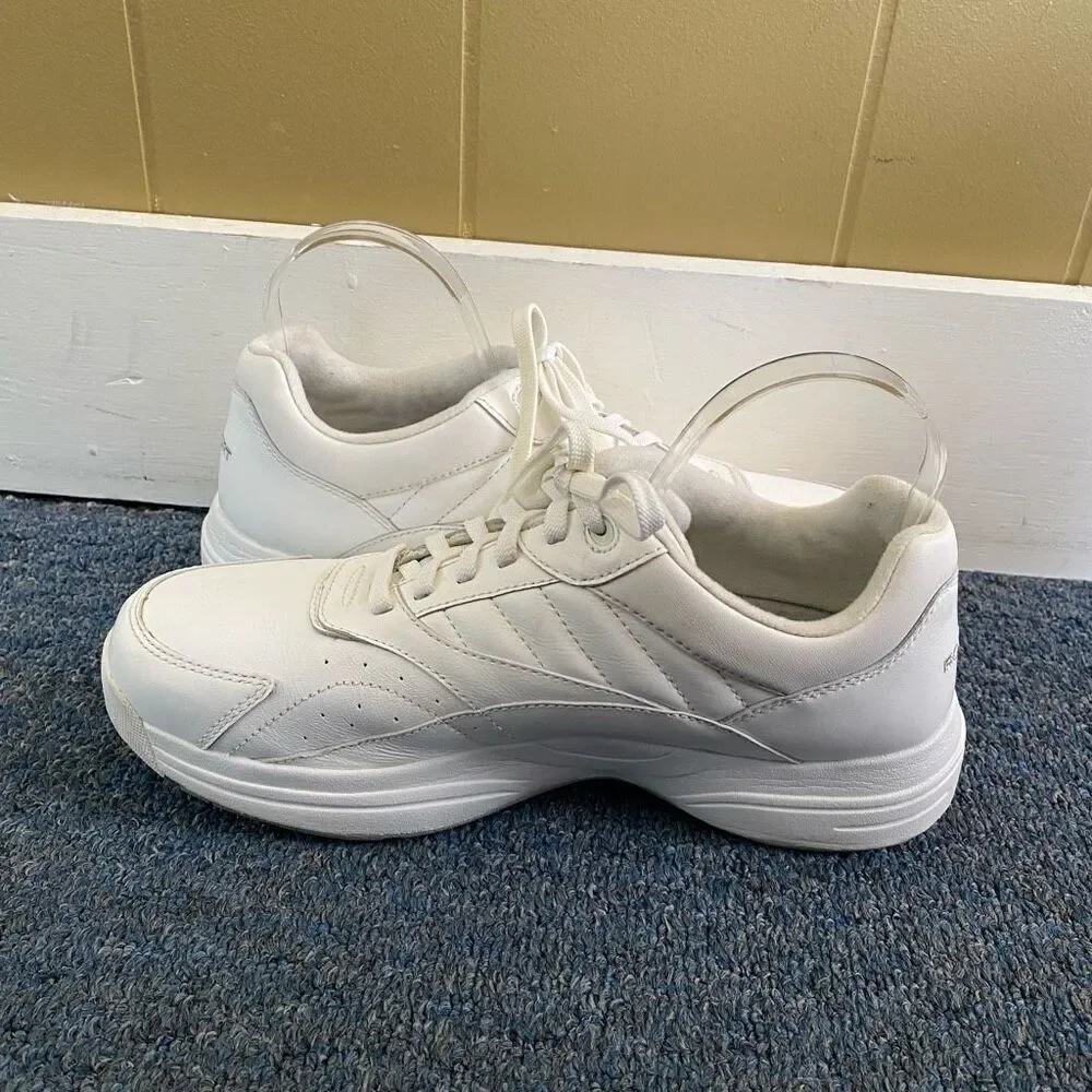 Rockport pro walker men 9.5 leather walking shoes